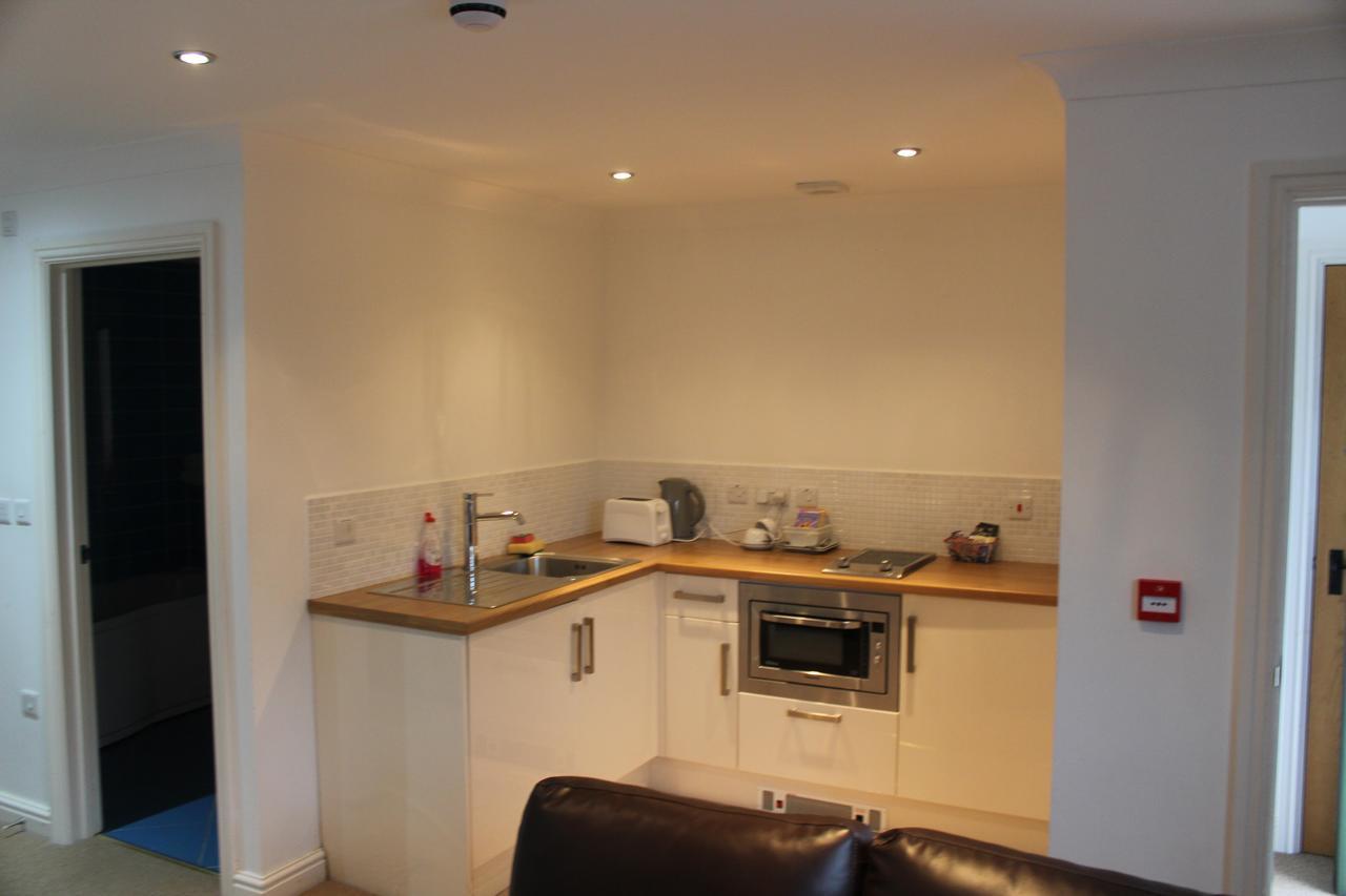 Rooms @ The Rock And Fountain Newport (Gwent) Exterior photo
